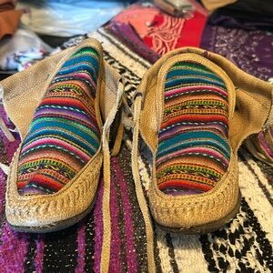 Fringe Serape Moccasins Size 6